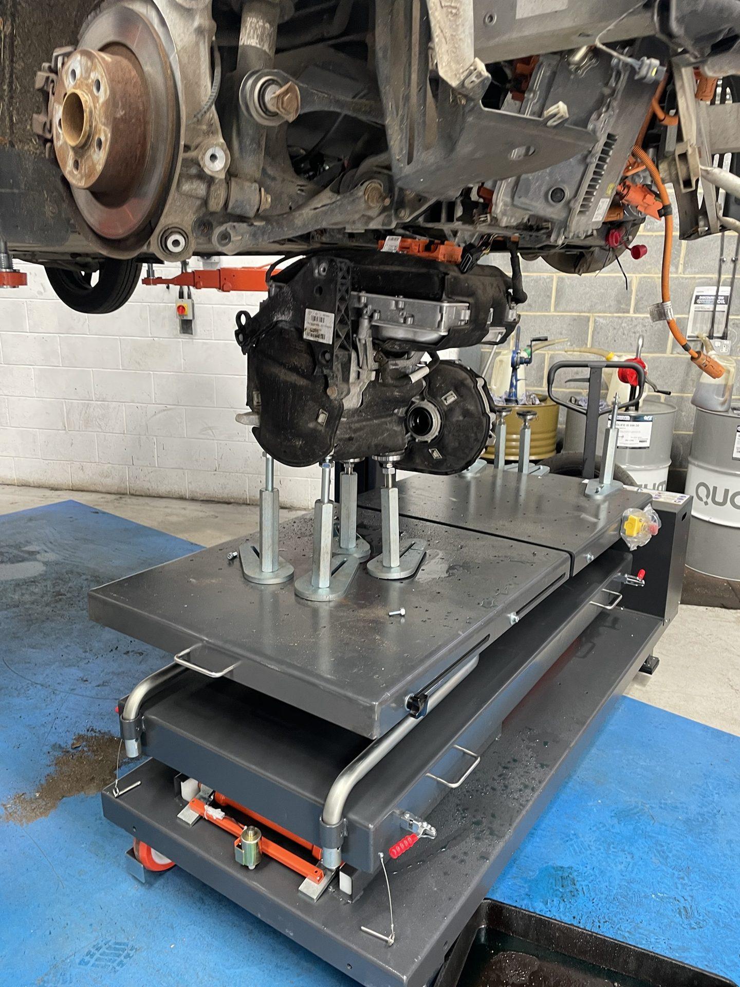 Стол подъемный г.п. 1,2 т. Everlift MS12M